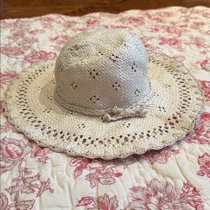 Early 2000s GAP Kids Straw Hat